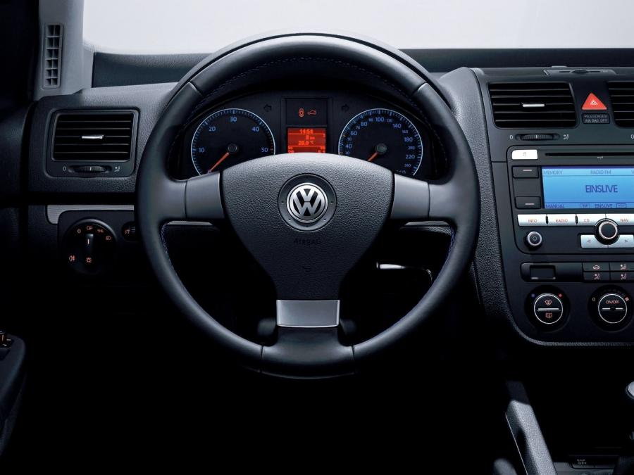  Volkswagen Golf Tour 2007 года  (фото 2 из 7)